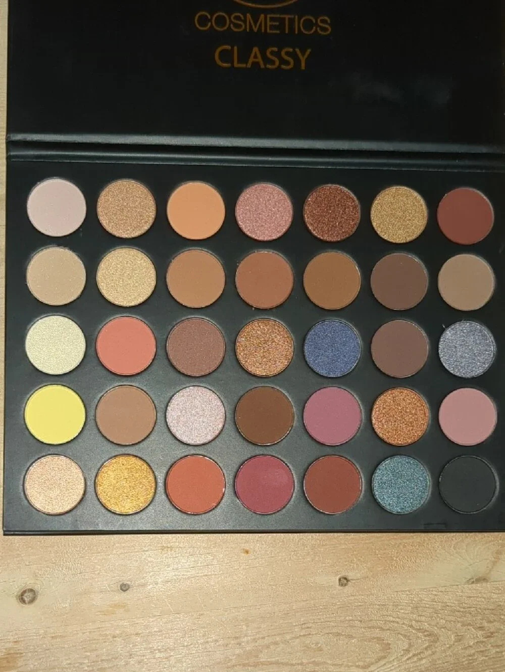 Ulta Beauty large palette